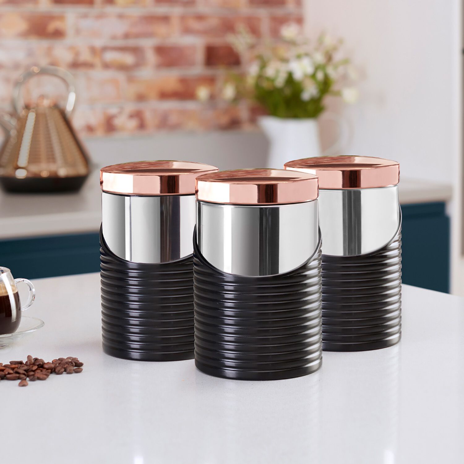 Tower Linear Set Of 3 Canisters