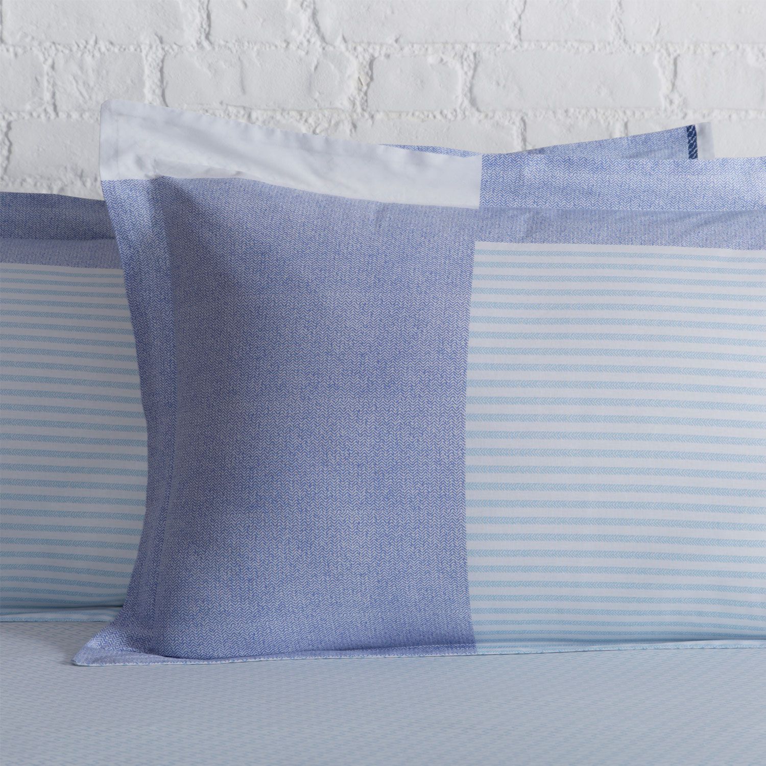 Waverly Oxford Pillowcase Pair