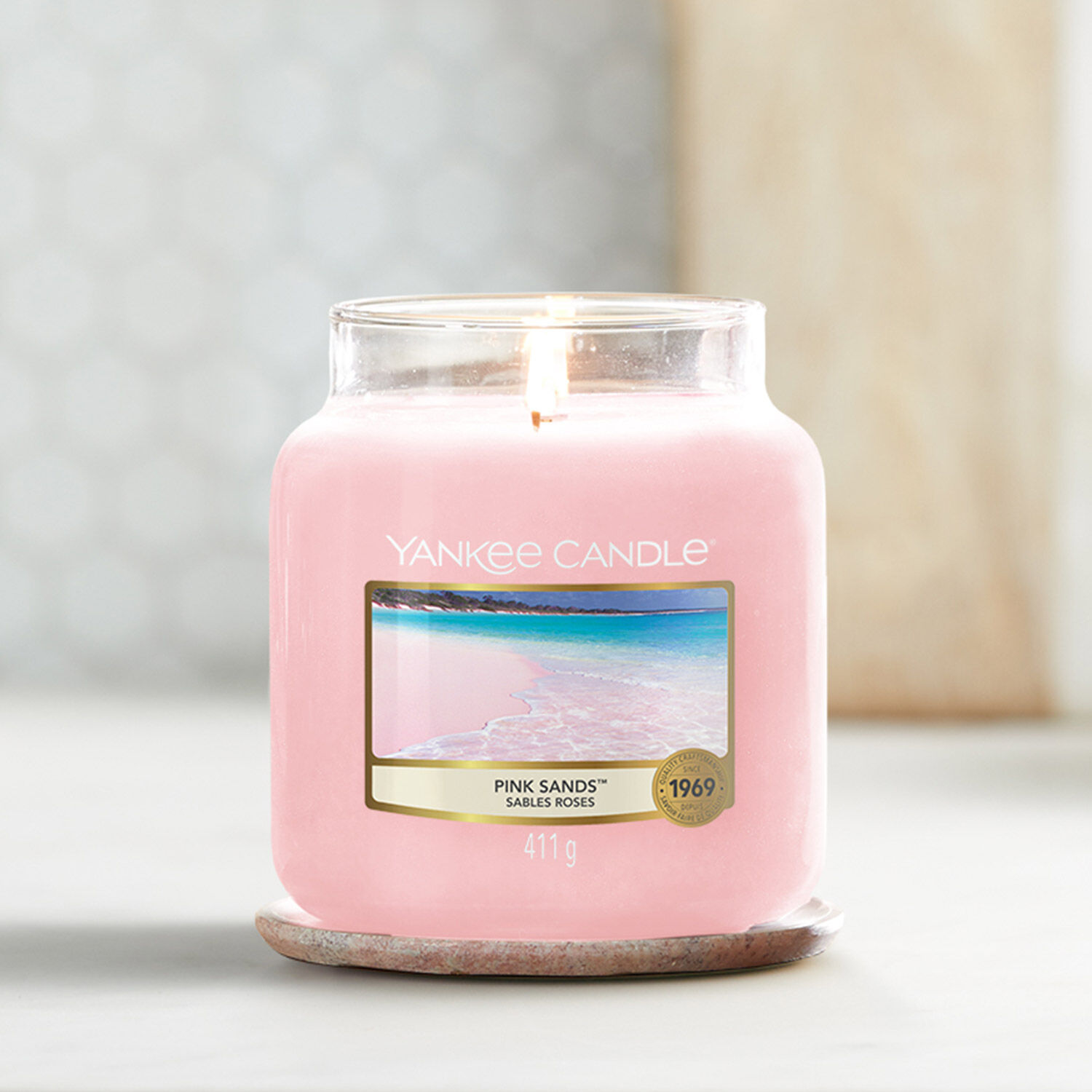 Yankee Candle Pink Sands Medium Jar