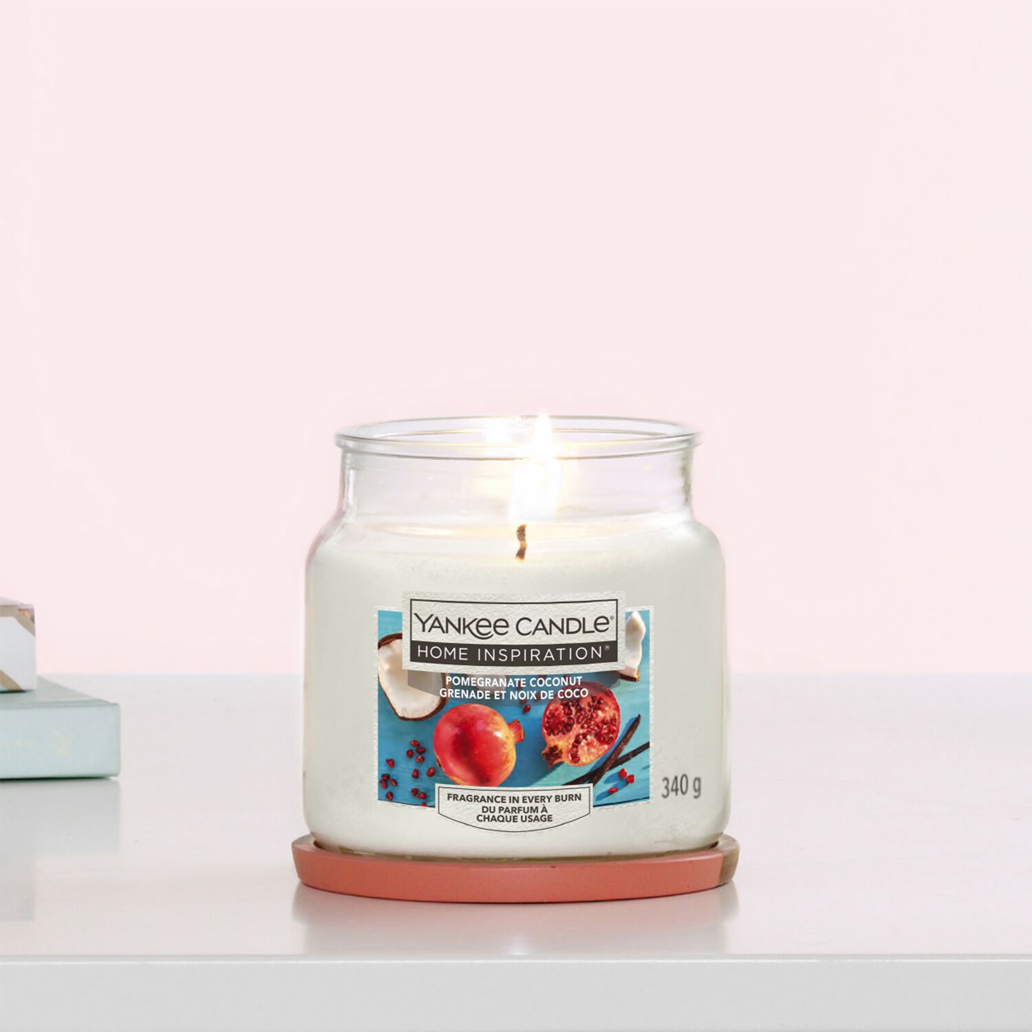 Yankee Candle Pomegranate Coconut Medium Jar