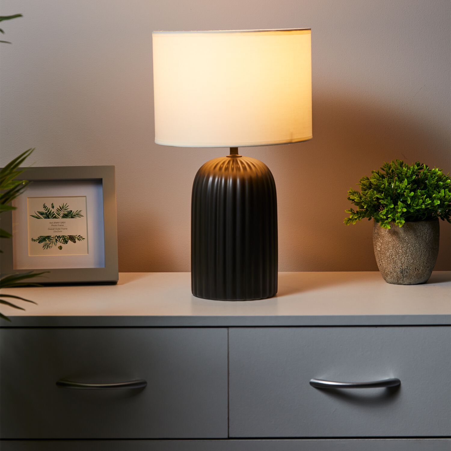 Yvonne Table Lamp