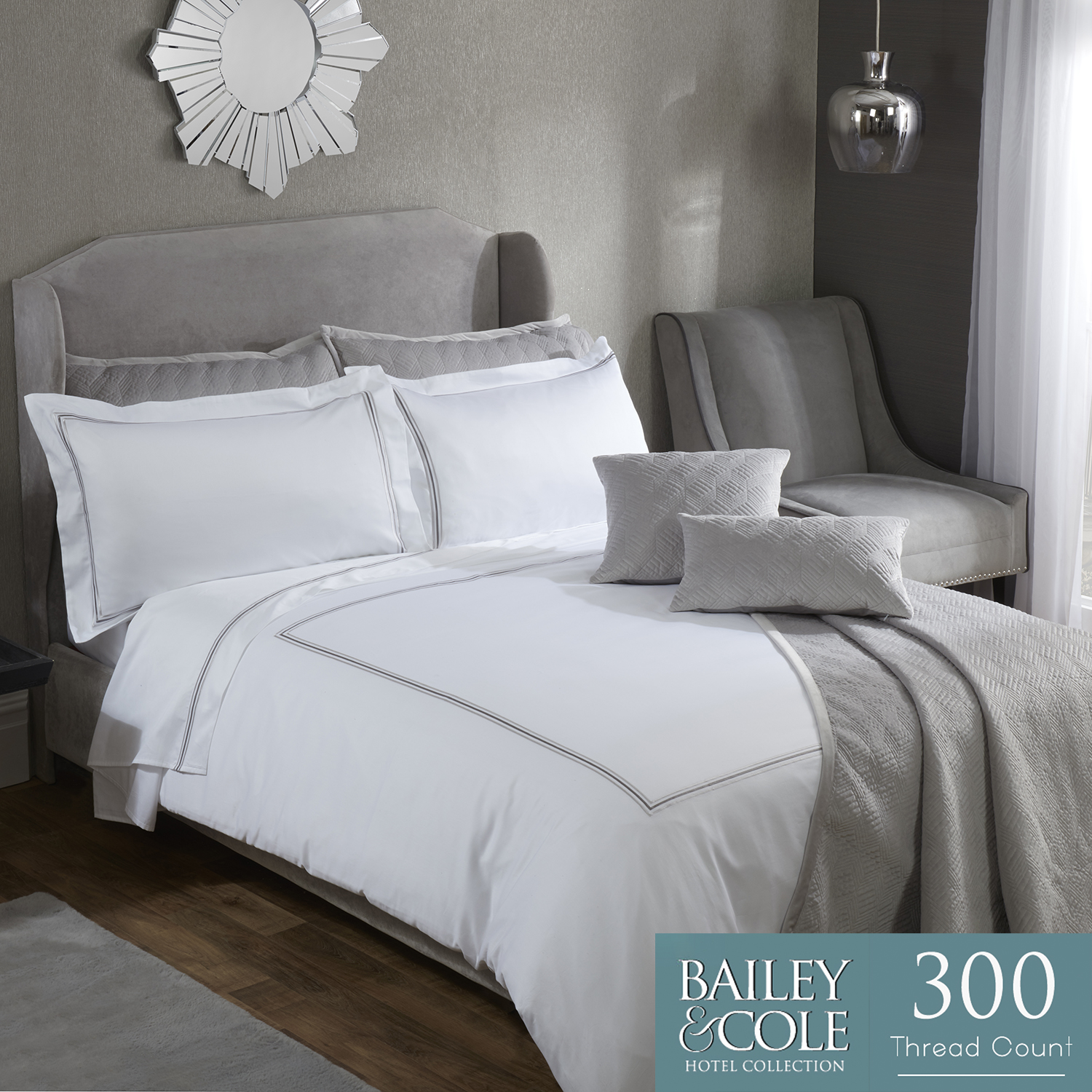 Triple Stitch 300 Threadcount Duvet Set White Silver 070344